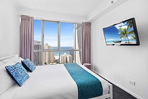 Holiday Holiday Chevron Renaissance