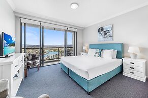 Holiday Holiday Chevron Renaissance