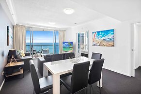 Holiday Holiday Chevron Renaissance