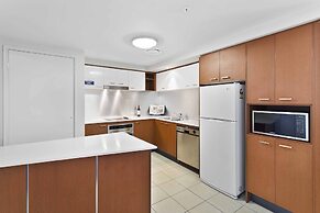 Holiday Holiday Chevron Renaissance