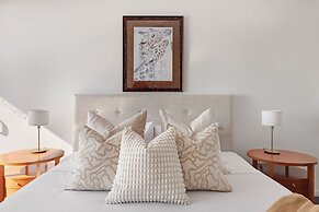 Holiday Holiday Chevron Renaissance