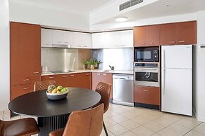 Holiday Holiday Chevron Renaissance