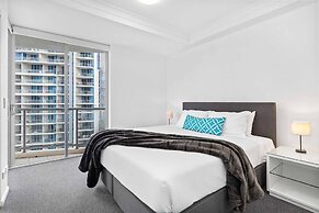 Holiday Holiday Chevron Renaissance