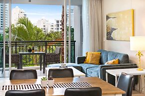 Holiday Holiday Chevron Renaissance