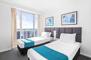 Holiday Holiday Chevron Renaissance