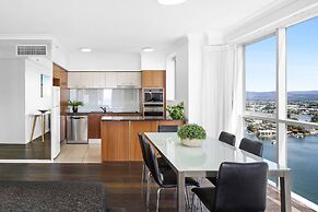 Holiday Holiday Chevron Renaissance