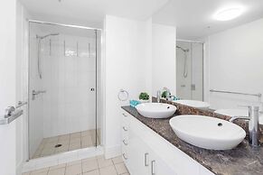 Holiday Holiday Chevron Renaissance