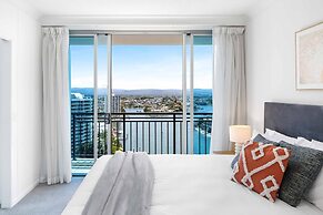 Holiday Holiday Chevron Renaissance