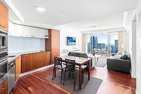 Holiday Holiday Chevron Renaissance