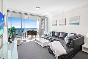 Holiday Holiday Chevron Renaissance