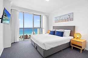 Holiday Holiday Chevron Renaissance