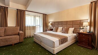 Sosnovy Bor Park-Hotel