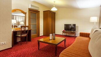 Sosnovy Bor Park-Hotel