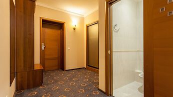 Sosnovy Bor Park-Hotel