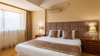 Sosnovy Bor Park-Hotel