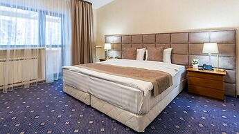 Sosnovy Bor Park-Hotel