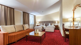 Sosnovy Bor Park-Hotel