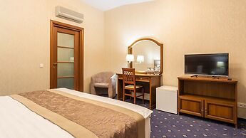 Sosnovy Bor Park-Hotel