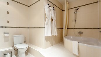 Sosnovy Bor Park-Hotel