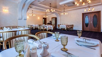 Sosnovy Bor Park-Hotel