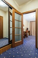 Sosnovy Bor Park-Hotel