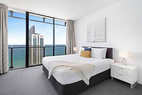 Holiday Holiday Circle On Cavill