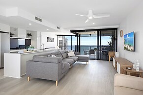 Holiday Holiday Circle On Cavill