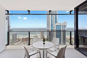 Holiday Holiday Circle On Cavill