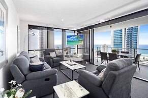 Holiday Holiday Circle On Cavill