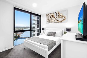 Holiday Holiday Circle On Cavill