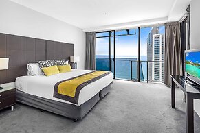 Holiday Holiday Circle On Cavill