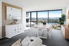 Holiday Holiday Circle On Cavill