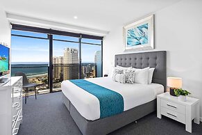 Holiday Holiday Circle On Cavill