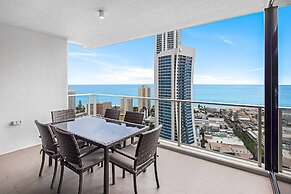 Holiday Holiday Circle On Cavill