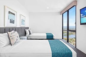 Holiday Holiday Circle On Cavill