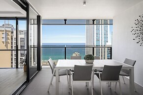 Holiday Holiday Circle On Cavill