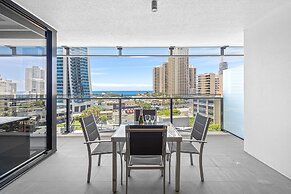 Holiday Holiday Circle On Cavill