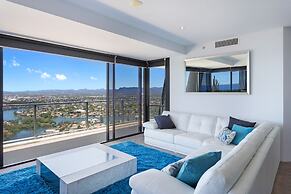 Holiday Holiday Circle On Cavill