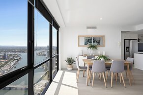 Holiday Holiday Circle On Cavill