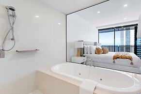 Holiday Holiday Circle On Cavill