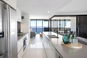 Holiday Holiday Circle On Cavill