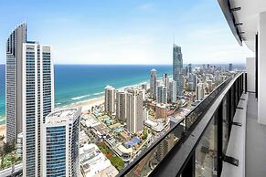 Holiday Holiday Circle On Cavill