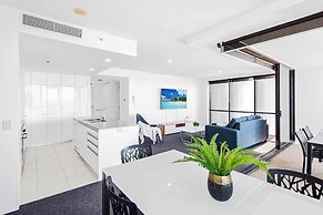 Holiday Holiday Circle On Cavill