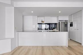 Holiday Holiday Circle On Cavill