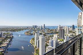 Holiday Holiday Circle On Cavill