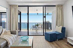 Holiday Holiday Circle On Cavill