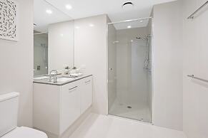 Holiday Holiday Circle On Cavill