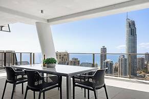 Holiday Holiday Circle On Cavill