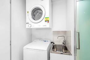 Holiday Holiday Circle On Cavill