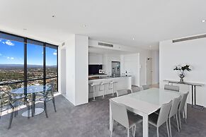 Holiday Holiday Circle On Cavill